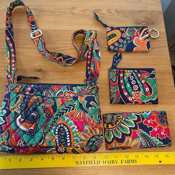 Vera Bradley paisley crossbody purse bundle pouch checkbook cover and lanyard - Picture 4 of 8